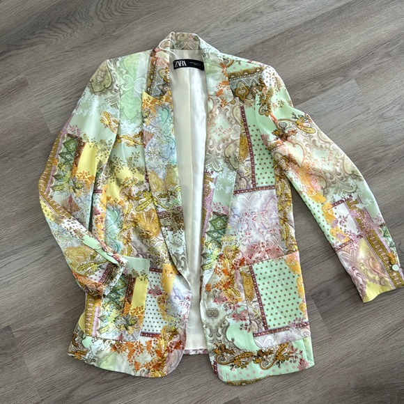 Zara Jackets & Blazers - Zara Blazer